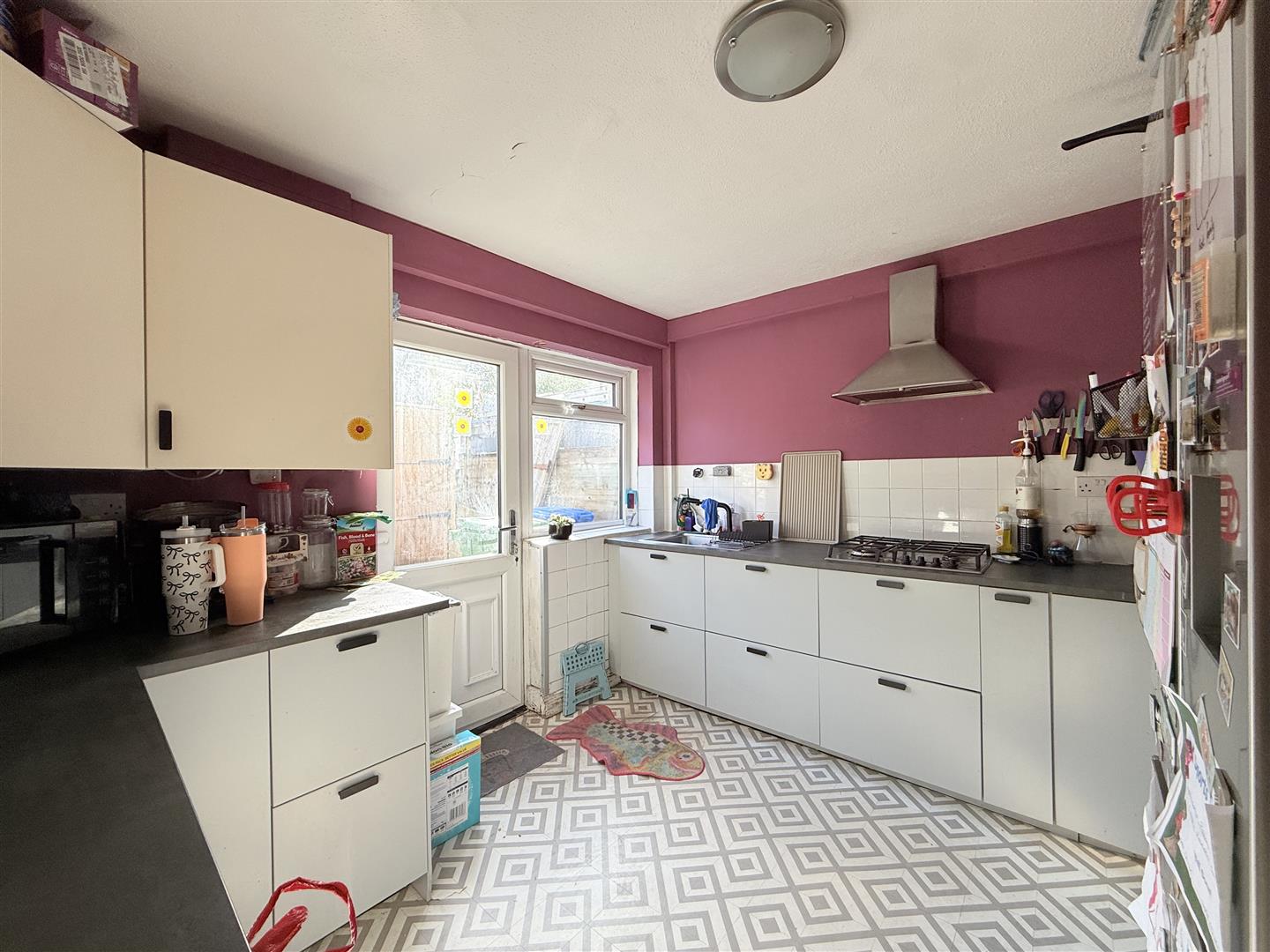 2 bed house - mid terrace in Whiteacre Road, Ashton-Under-Lyne – photo 3